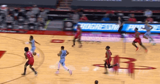  莫兰特高难度拉杆上篮绝杀，灰熊终结连败颓势